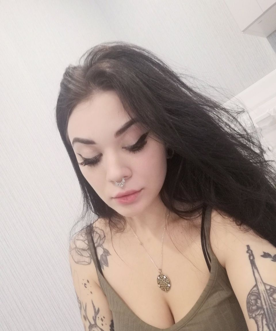 Ольга привлекальеная девушка из Саяногорск цена от 3000 руб