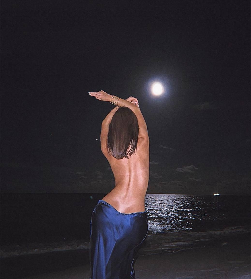 Яночка привлекальеная девушка из Саяногорск цена от 4000 руб