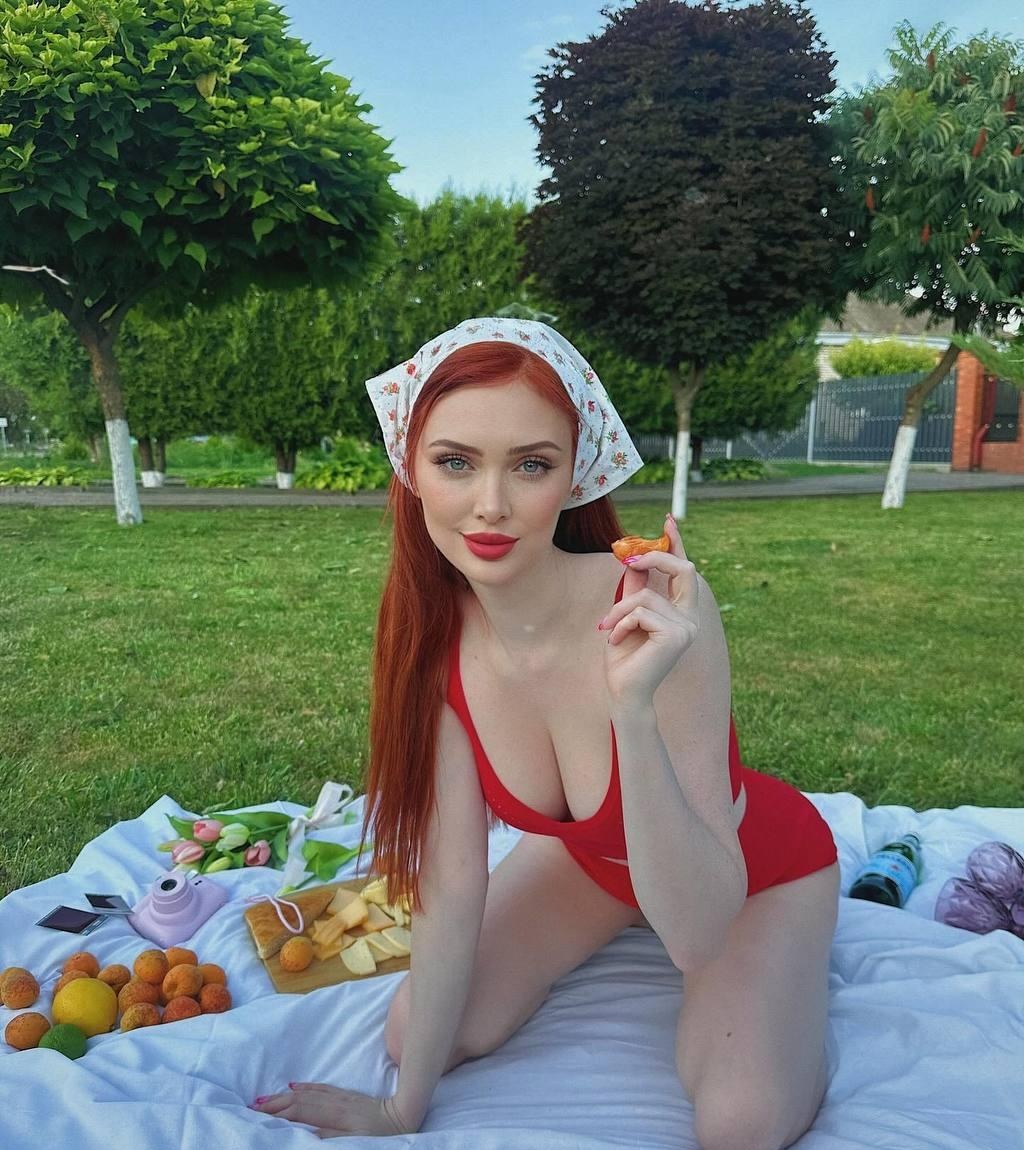 Лена привлекальеная девушка из Саяногорск цена от 6000 руб