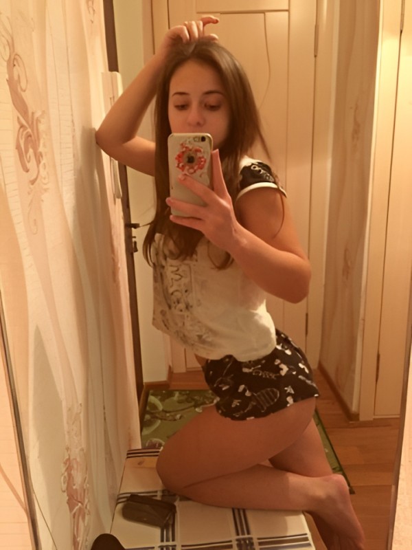 Лина привлекательная девушка из Саяногорск цена от 2000 руб