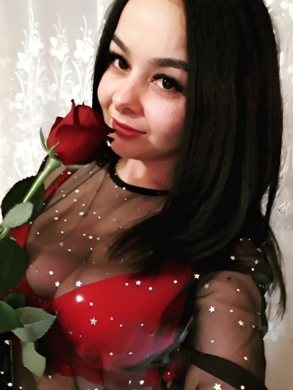 Марселина привлекательная девушка из Саяногорск цена от 2000 руб