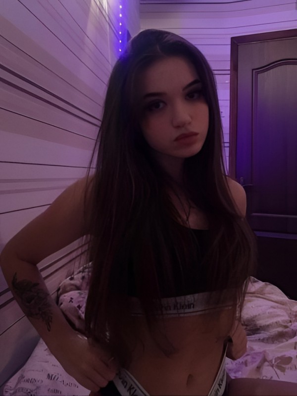 Милана привлекательная девушка из Саяногорск цена от 10000 руб