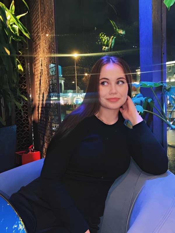 Софи привлекательная девушка из Саяногорск цена от 5000 руб