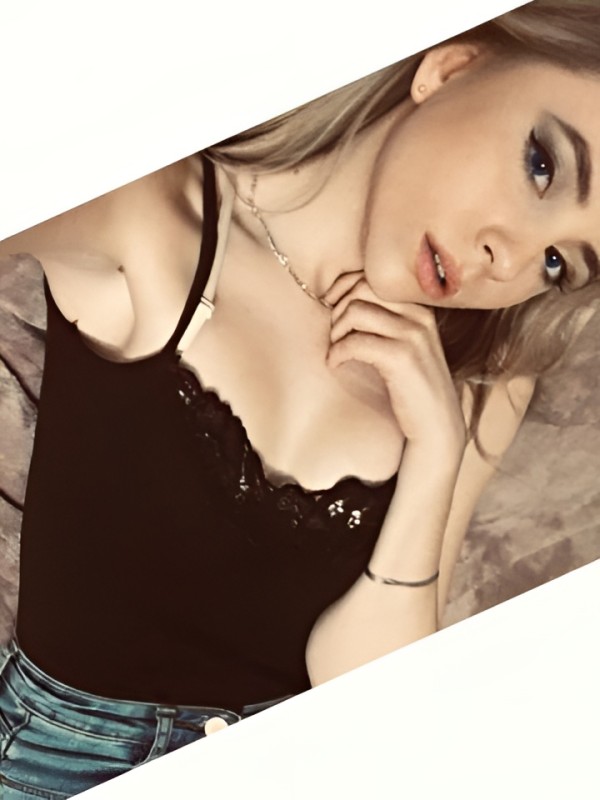 Тереза привлекательная девушка из Саяногорск цена от 3000 руб