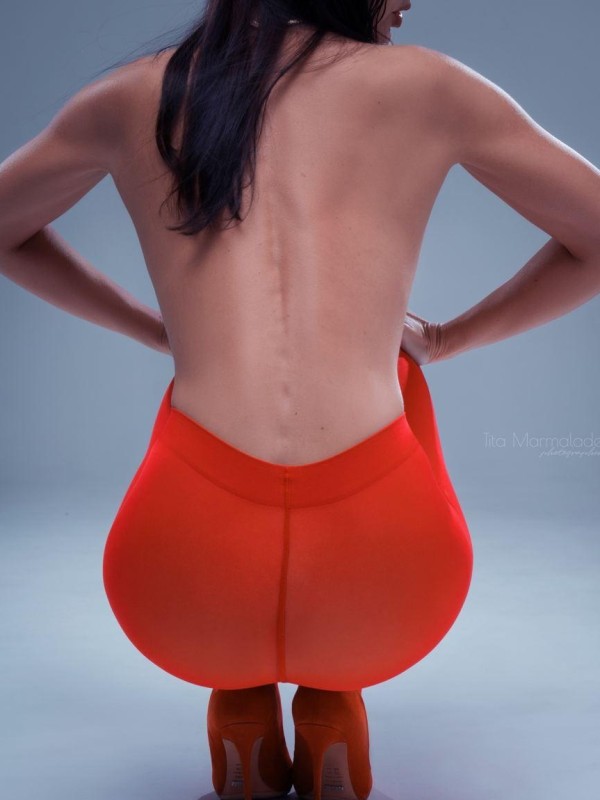 Римма привлекательная девушка из Саяногорск цена от 4000 руб